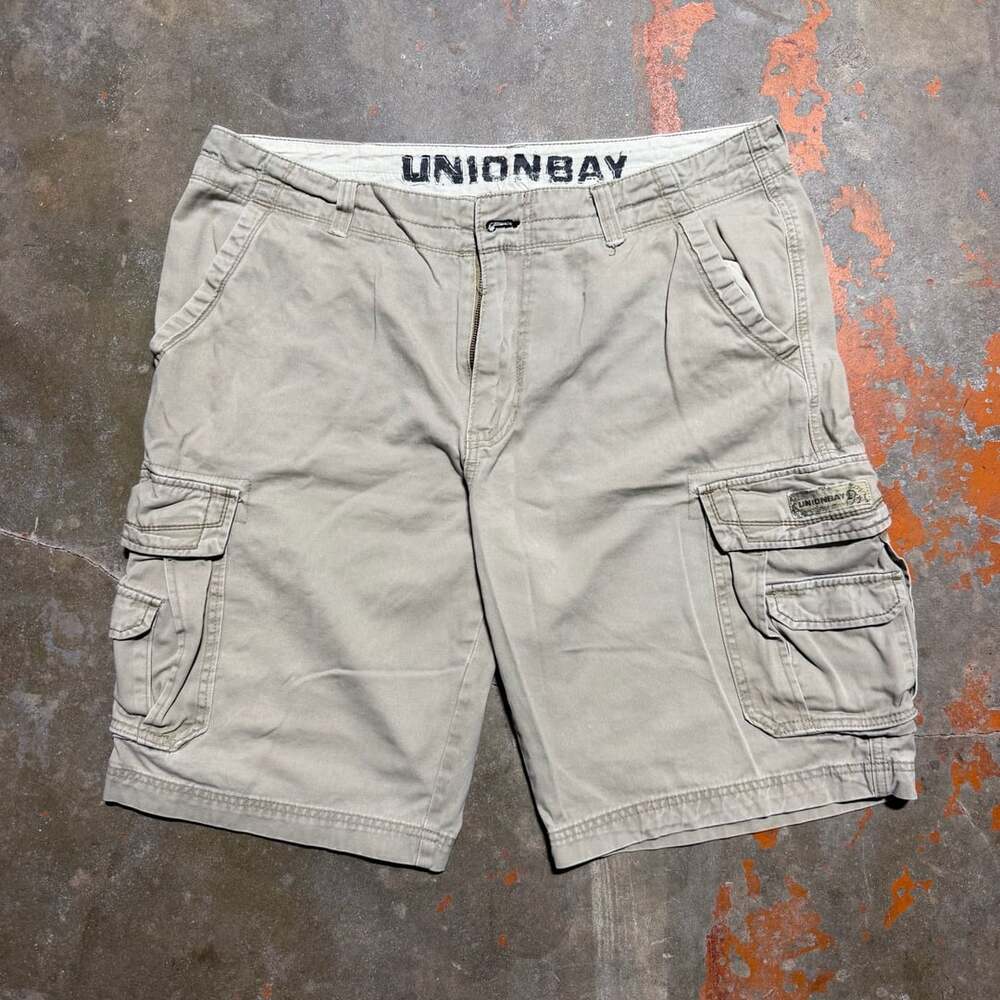 Unionbay Men's Tan Cargo Shorts Size 40